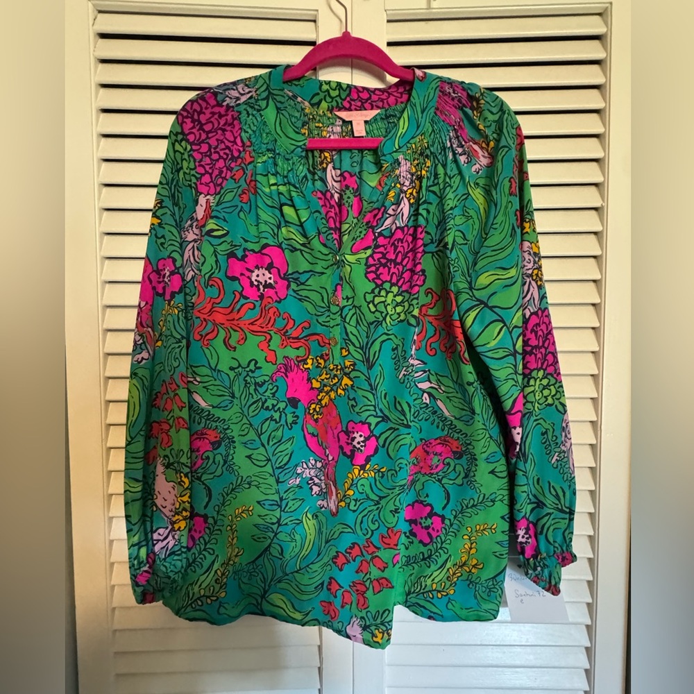 Lilly Pulitzer Vibrant Green and Pink Elsa Blouse Size M